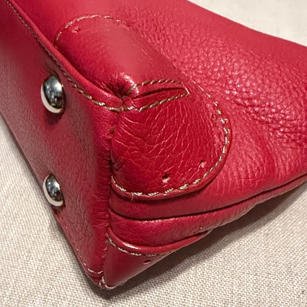 Tignanello Red Pebbled Leather Shoulder Bag - Picture 6 of 15
